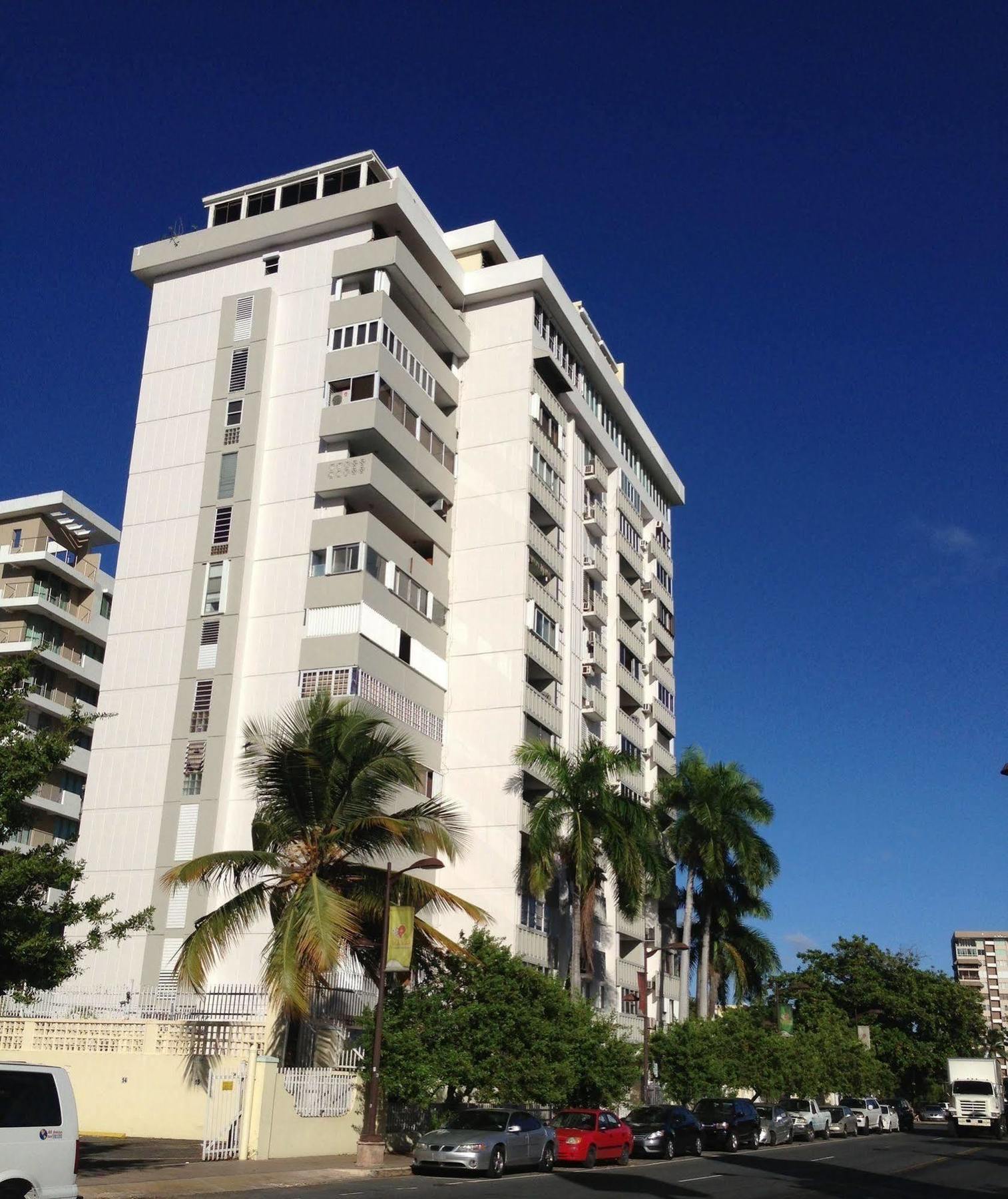 Vacation Apartments Ocean Towers Isla Verde エクステリア 写真